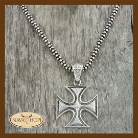 Anhänger Kreuz mit Kette