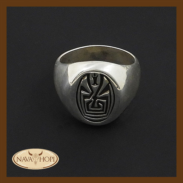Navajo Herrenring Man in ther Maze