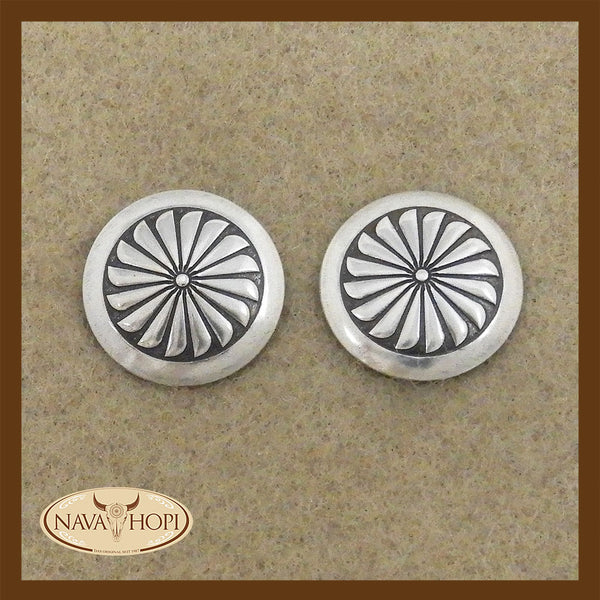 Navajo Ohrstecker Concha
