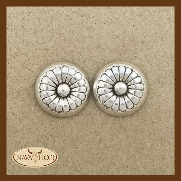 Navajo Ohrstecker Concha