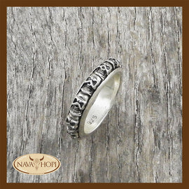 Ring Skulls