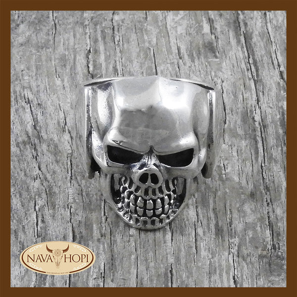 Ring Skull