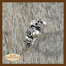 Ring Skulls