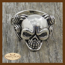 Ring Skull