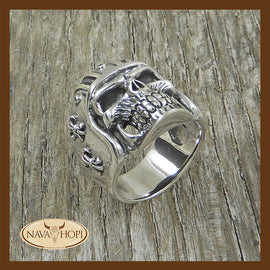 Ring Skull mit Helm